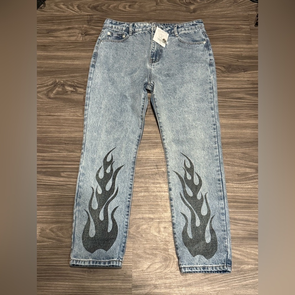 Adika Jeans Womens Size Large 30x27 Straight Leg Flame Graphic Faded Denim NWT